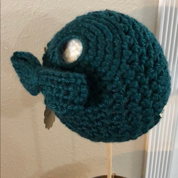 Brand New Jade Color Messy Bun Hat w/Bow - Picture 2 of 4